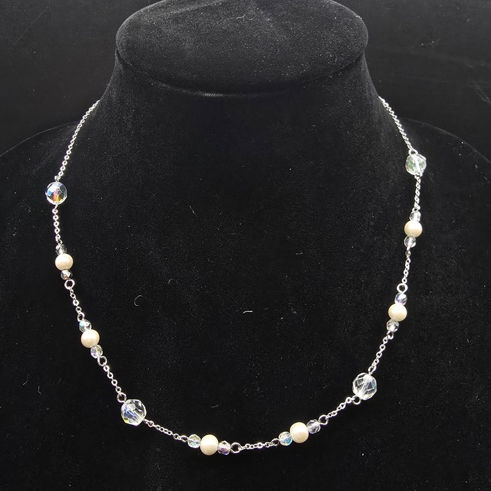 Avon Faux Pearl Aurora Borealis Necklace Silver Tone Chain Vintage Jewelry